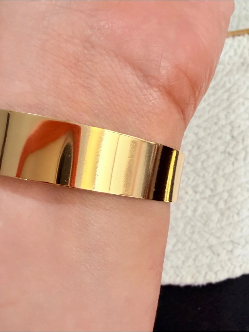 White & Gold Quilted Logo Statement Bangle Bracelet | Fashion | Size 6.5 -7